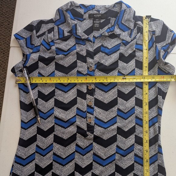 Alfani Women's blouse, size PP, Blue & Gray Geometric design - Picture 2 of 7
